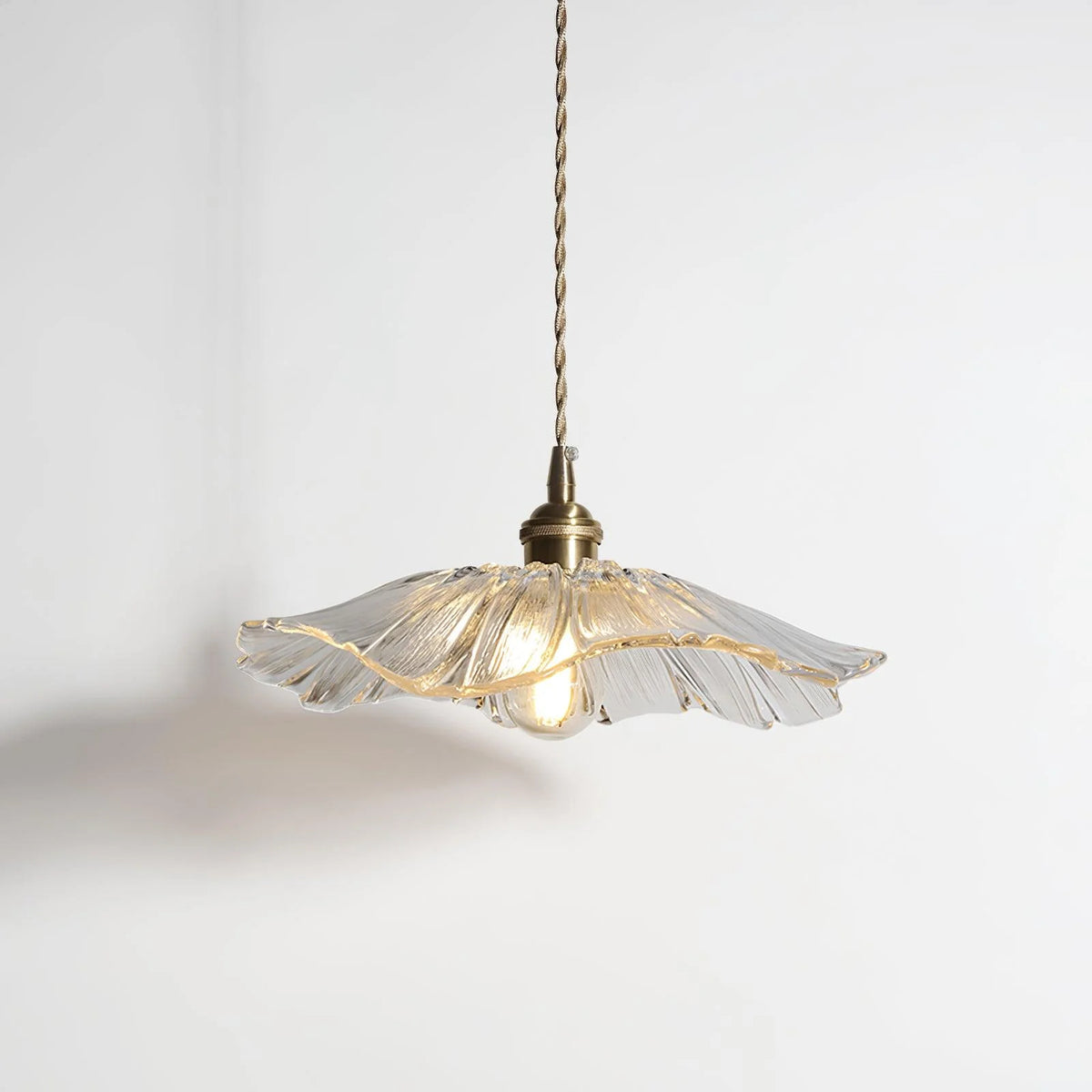 Flower Glass Pendant Lamp Retro Transparent Ceiling Light | Glass & Copper | E26 E27 LED Compatible | Warm Ambient Indoor Lighting